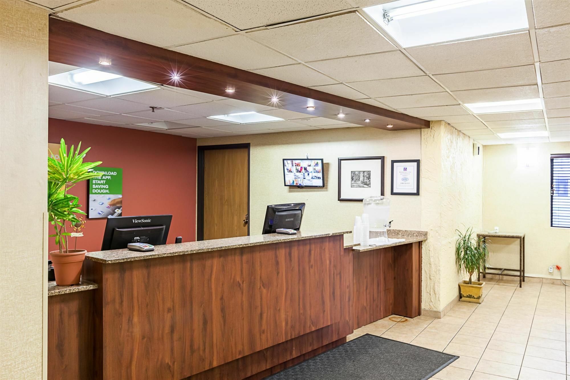 Motel 6-Milwaukee, Wi - Glendale Bagian luar foto